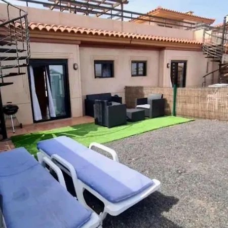 Oasis Carol 6 Lajares