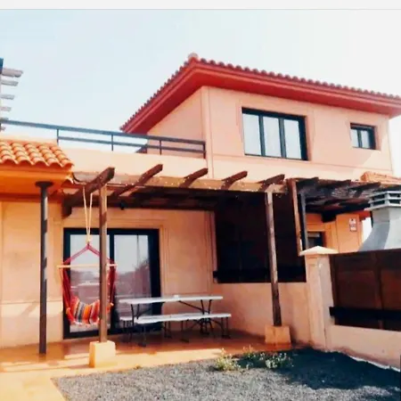 Oasis Carol 6 * Lajares